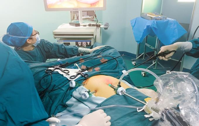 Λαπαροσκοπικό κιτ για ιατρική χειρουργική επέμβαση 7